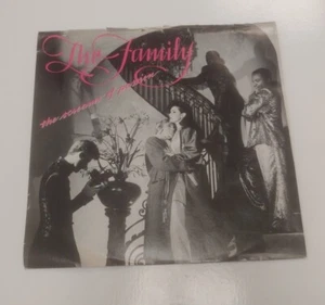 THE FAMILY - THE SCREAMS OF PASSION 7" VINYL 45RPM RECORD W/ PIC SLEEVE - Picture 1 of 2