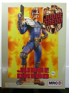 Kit modelo Judge Dredd escala 1/9 Judge Dredd por MRC 1995 - Imagen 1 de 2
