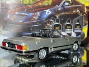 A Franklin mint scale model of a Mercedes Benz 450sl. SUPER RARE - Picture 1 of 7