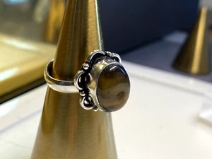Sterling Silver 925 Ring Tiger's Eye 6.32g Size P1/2 - Picture 1 of 5