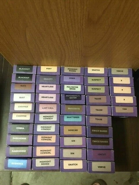 URBAN DECAY EYESHADOW *~ CHOOSE YOUR SHADE ~* 0.05oz. BRAND NEW IN BOX SEALED!! - Image 1 of 2