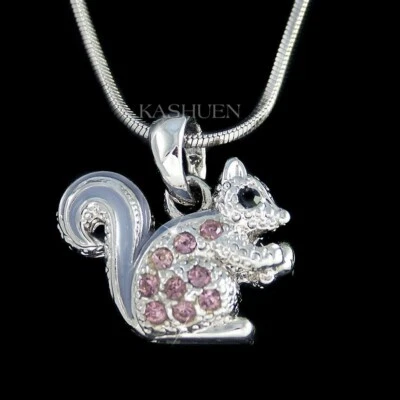 Viola Scoiattolo Ghianda Chipmunk IN Swarovski Cristallo Animale Carino Collana - Immagine 1 di 2