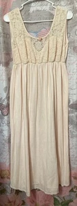 VTG LA II Women’s Long Nightgown Sz L Peach Made in USA Cotton Blend - Picture 1 of 11