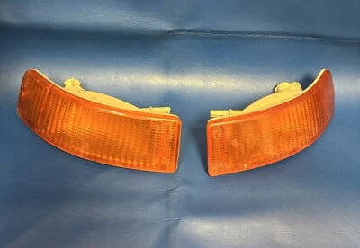 Intermitente izquierdo y derecho Euro AUDI 80 8C B4 CQ CUPÉ B3 89 8B3 895953050A 895953049A Foto 1 de 3