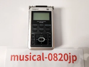 Roland R-05 Studio portable WAVE / MP3 linear PCM Recorder - Picture 1 of 3