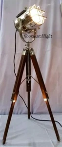 HANDMADE NAUTICAL DESIGNER STUDIO FLOOR LAMP TRIPOD STAND SPOT SEARCHLIGHT - Picture 1 of 5