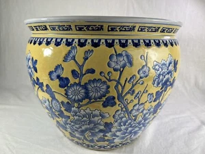 RARE CHINESE ANTIQUE VASE KOI FISH DESIGN GREAT QING QIANLONG ERA 1736-95 NB - Picture 1 of 10
