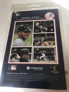 NY Yankees DEREK JETER 4X6 set of Postcards (5 assorted postcards) 2007 Sealed - Picture 1 of 2