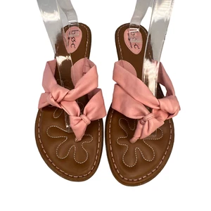 B.O.C. Sandalias planas de cuero sintético rosa Born Concept talla 11 - Imagen 1 de 10