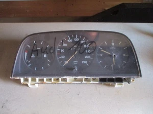Audi 100 C2 Kombiinstrument Tacho Tachometer 220kmh Tank Temp Uhr W=1020 VAG - Picture 1 of 9