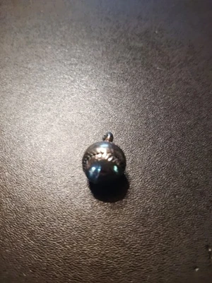 Dije o colgante de plata de ley 925 sólido de béisbol 3d Foto 1 de 3