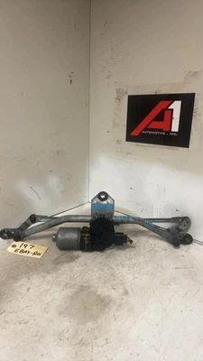 2011-2020 DODGE JOURNEY FRONT WINDSHIELD WIPER MOTOR WTH LINKAGE - Image 1 of 4