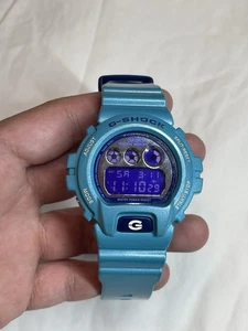 Reloj digital Casio G Shock DW-6900CB azul colores locos 200M para hombre verde azulado - Imagen 1 de 19
