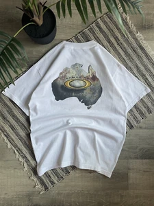 ☠️ OAKLEY T shirt Vintage 00s Big Central Logo L Mens White rare Mad scientist - Picture 1 of 6
