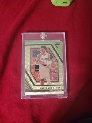 Panini Prizm Anfernee Simons Gold Vynil 1/1 - Image 1 of 2