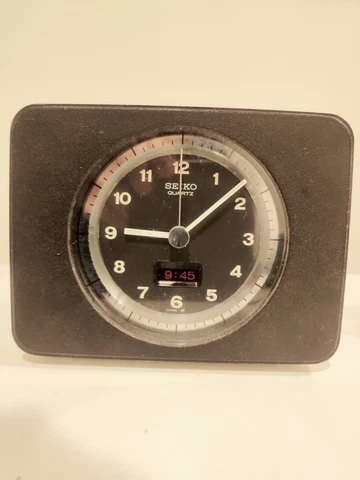 SEIKO QUARTZ ALARM CLOCK. 1970s. MADE IN JAPAN Cover