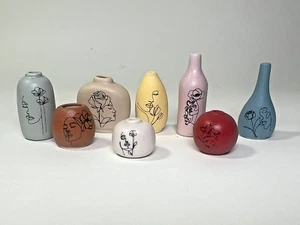 Line Face & Flower Vases - Doll House Mini- French Feves - Set of 8 - Porcelain - Picture 1 of 10