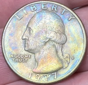 1977-D Washington Viertel schöne glänzende regenbogenfarbene Münze mit Fehler #11 - Bild 1 von 15
