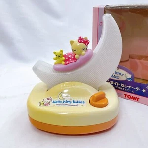 Sanrio HELLO KITTY Babies lamp with music box vintage Tomy w/ original Box - Picture 1 of 13