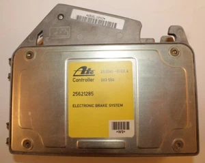 ABS ANTI LOCK BRAKE CONTROL MODULE 96-99 OLDSMOBILE AURORA 25621285 N.O.S - Foto 1 di 4