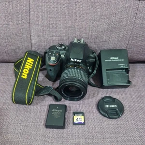 Nikon D3300 Camera & AF-P DX 18-55mm Lens Kit Battery & Charger, 4GB SD card. - Picture 1 of 7