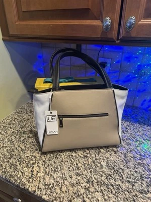 Bolso de mano vegano Urban Expressions cuero vegano colorblock tostado nuevo con etiquetas 📸👀 Foto 1 de 4