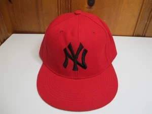 Gorra de béisbol roja con tocado de los New York Yankees MLB Max Snapback poli bordado - Imagen 1 de 7
