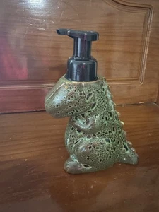 Bath & Body Works Green Dinosaur T Rex Foaming Soap Dispenser Retired - Picture 1 of 4