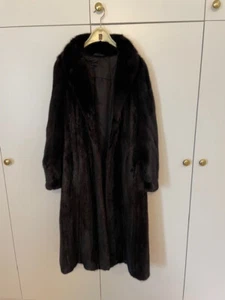 dunkelbrauner Nerzmantel, wenig getragen , Länge 125, Gr. M, elegant, - Bild 1 von 3