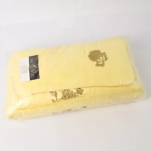 Set of 6 Sealed Dundee Embroidered Rose Design Yellow Bath Guest & Face Towels - Picture 1 of 5