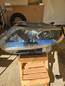 LED Left Driver Headlight Headlamp Assembly For 2014-2016 Nissan Rogue Chrome - Picture 1 of 3