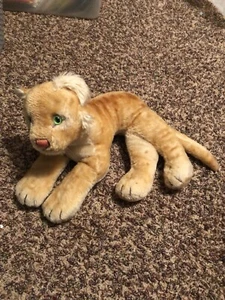 STEIFF 1950s 14" Young Lion Cub Lying Glass Green Eyes NO BUTTON W TAG - Picture 1 of 5