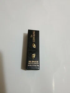 NEW 2019 THE LION KING SIR JOHN LUMINESS MATTE LIPSTICK LIONS MANE .13 OZ DISNEY - Picture 1 of 3