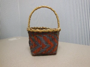 Vintage Handmade Multi-color Mississippi Choctaw Egg Basket 9 3/4" X 6 1/2" - Picture 1 of 8