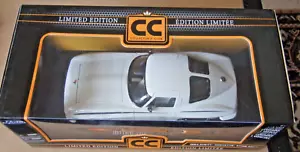 NEW 2011 JADA TOYS LIMITED EDITION 1:18 DIE-CAST WHITE CHEVY CORVETTE STINGRAY - Picture 1 of 7