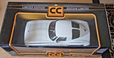 NUEVO 2011 JADA TOYS EDICIÓN LIMITADA 1:18 FUNDIDO A PRESIÓN BLANCO CHEVY CORVETTE STINGRAY Foto 1 de 4