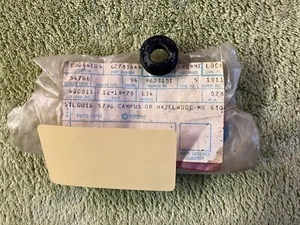 NOS MoPar 3 speed manual column shift grommet Mfg. 2781444 - Bild 1 von 2