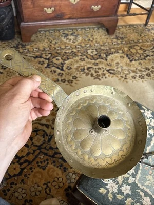 Революционная война начало 18 века голландский или английский латунный камерный стик изящный - Изображение 1 из 4