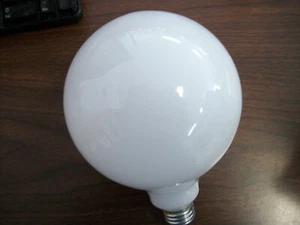 DURA GLOBE BULBS E26 100W WHITE (455/A) - Picture 1 of 3