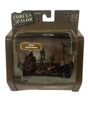 Forces of Valor Microsoldiers 1:72 Army Soldiers Set German Cavalry Division vtg - Image 1 of 2