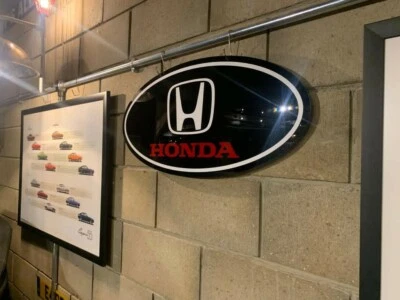 Letrero HONDA garaje cueva Foto 1 de 4