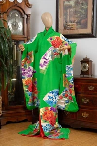 DEAR VANILLA JAPANESE SILK KAKESHITA WEDDING KIMONO WOMEN'S JAPAN MADE VINTAGE - Picture 1 of 11