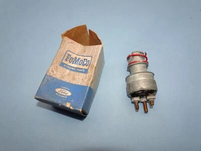 Interruptor de encendido de 3 clavijas NOS 53 54 55 Ford Car Truck B3TZ-11572-A / FAA-11572-A Foto 1 de 4