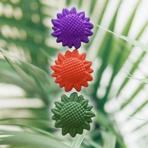 3x Vintage 18mm Sunflower Shank Buttons Green Orange Purple Plastic Novelty Flat - Picture 1 of 7