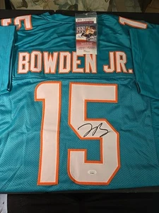 Von Lynn Bowden Jr. signiertes Trikot Miami Dolphins JSA Authenticated  - Bild 1 von 3