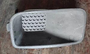 2005 Chevrolet Aveo Left Driver Fog Light Cover Blink - Picture 1 of 7