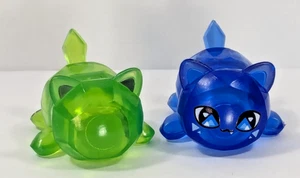 Minifigure Aphmau Mystery MeeMeows - Gatto Zaffiro e Smeraldo - Foto 1 di 6