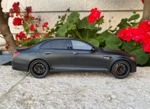 Mercedes - AMG E 63 s Edition 1 Black 1:18 Extremely rare AMG model GT Spirit - Picture 1 of 10