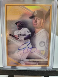 Evan White Rookie 2021 Topps Gold Label Auto - Picture 1 of 2