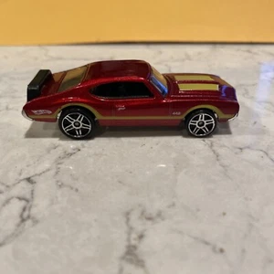 2010 Hot Wheels Olds 442 Red and Yellow - Loose - Picture 1 of 7